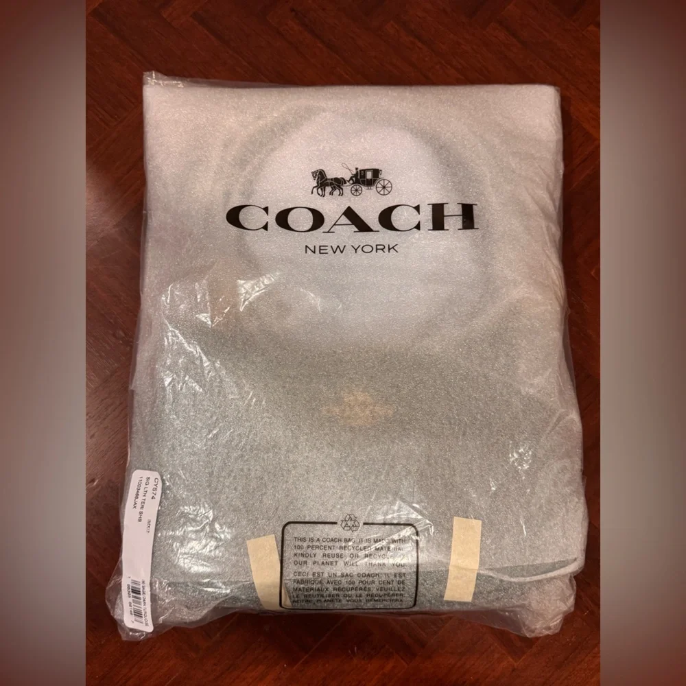 Coach NWT Teri Shoulder Bag - factory packaged Sage Turquoise Signature Leather - Picture 5 of 6